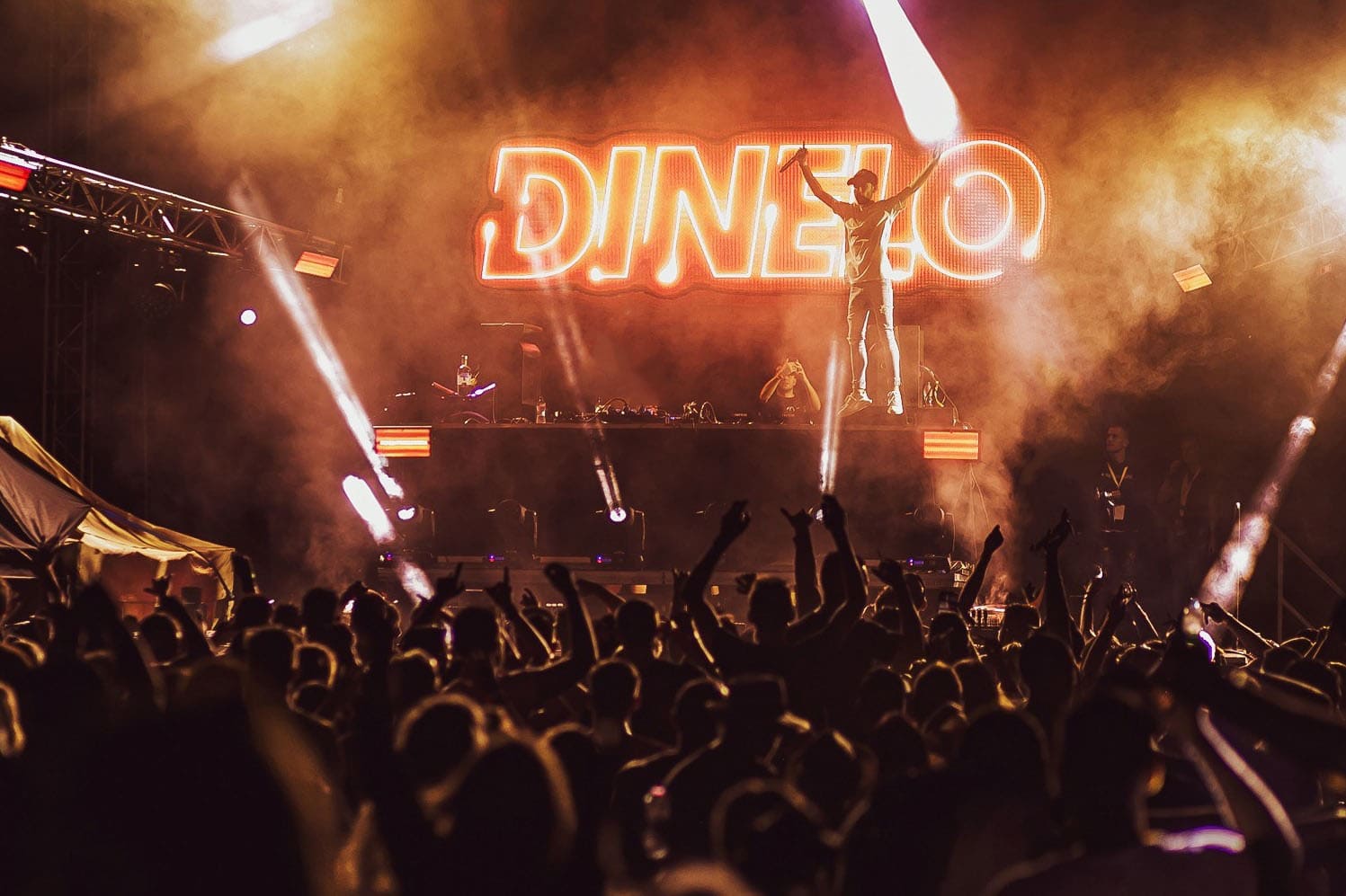 2dinelo Sundance Open Air